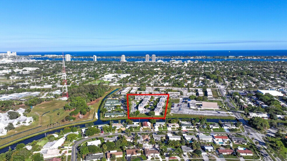 More Photos Of 3901 36th Ct, West Palm Beach Apartments For Sale