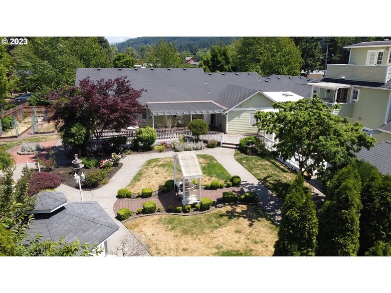 More Photos Of 250 68th St, Springfield Continuing Care Retirement Community For Sale