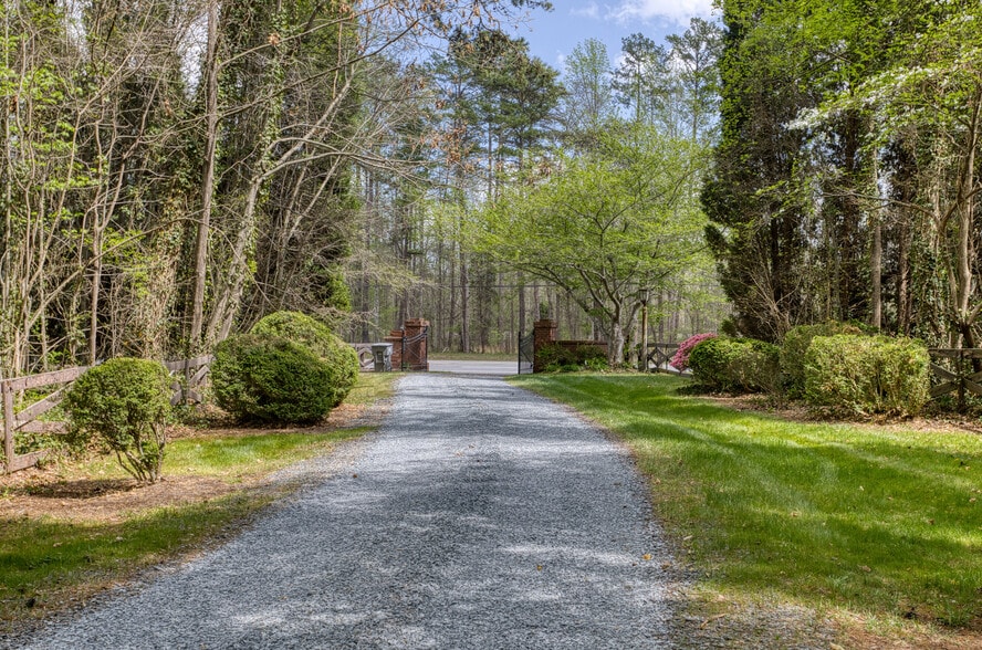 More Photos Of 5510 S Main St, Salisbury Land For Sale