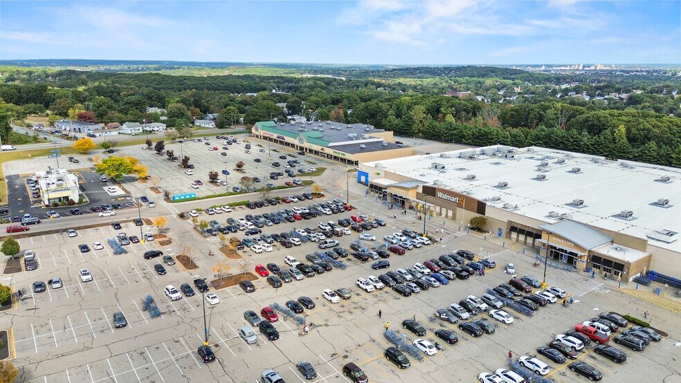 More Photos Of 1776-1820 Plainfield Pike, Cranston Unknown For Lease