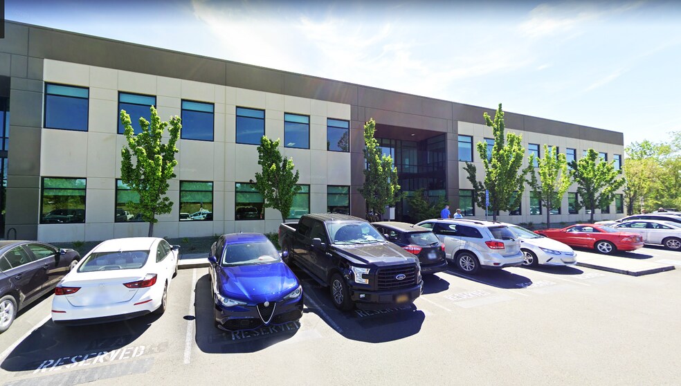 More Photos Of 3841 Brickway Blvd, Santa Rosa Medical For Lease