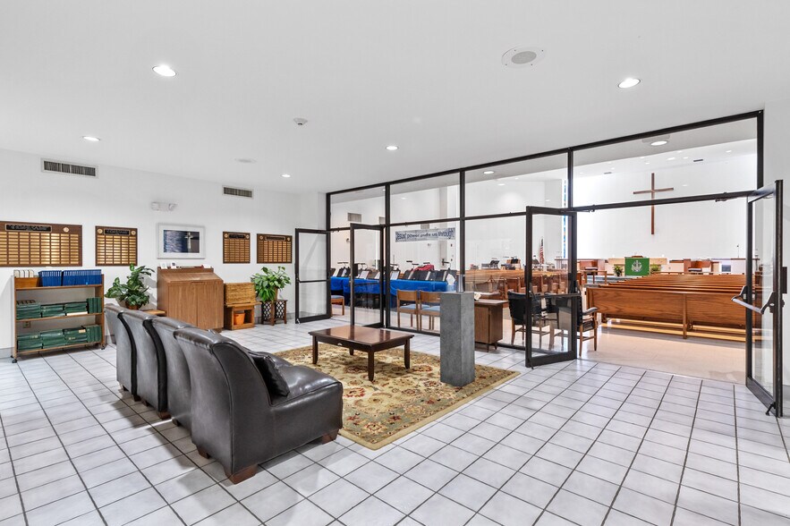 More Photos Of 7875 W McNab Rd, Tamarac Religious Facility For Sale