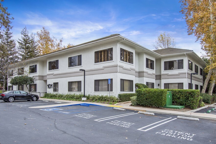 Primary Photo Of 101 Hodencamp Rd, Thousand Oaks Medical For Lease
