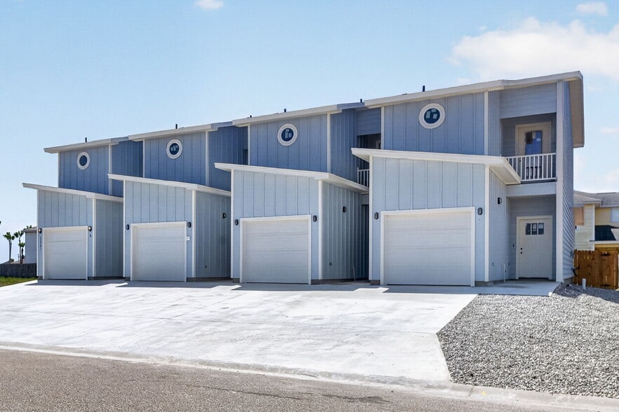 More Photos Of 13981 Ports O Call Dr, Corpus Christi Multifamily For Sale