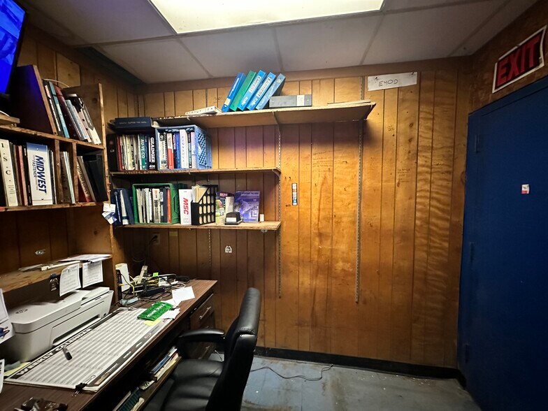 More Photos Of 2304 SW 60th Way, Miramar Auto Repair For Lease
