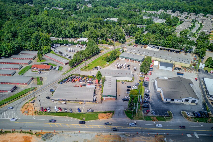 More Photos Of 5280 Atlanta Hwy, Alpharetta Auto Repair For Sale