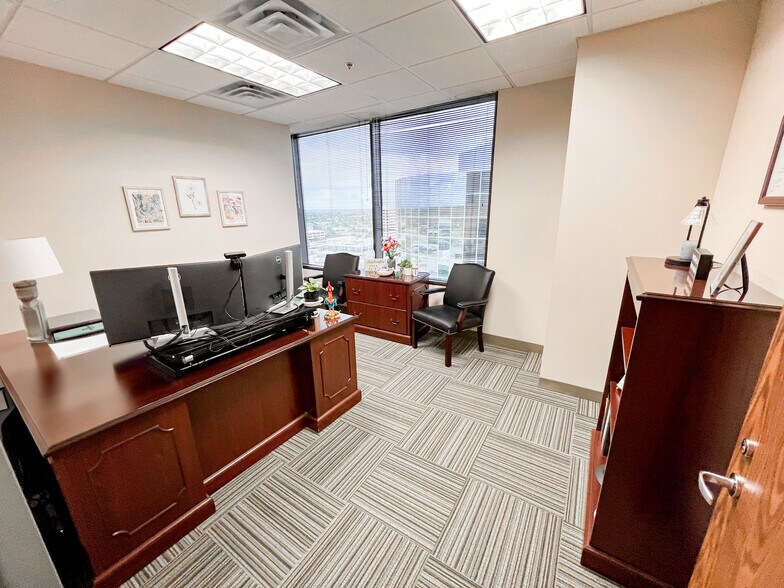 More Photos Of 500 W Illinois Ave, Midland Office For Lease