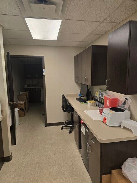 More Photos Of 2098 Teron Trace, Dacula Office For Sale