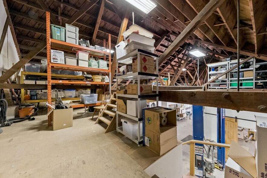 More Photos Of 17481 Highway 50, Twin Bridges General Retail For Sale