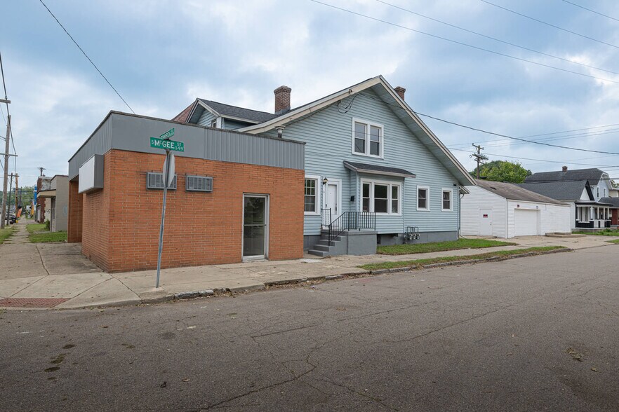 More Photos Of 3000 E 3rd St, Dayton Storefront Retail Residential For Sale