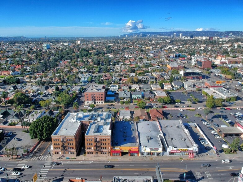 More Photos Of 1045 S Western Ave, Los Angeles Storefront For Sale