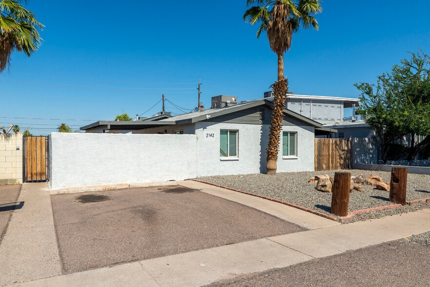 More Photos Of 2142 E Taylor St, Phoenix Multifamily For Sale