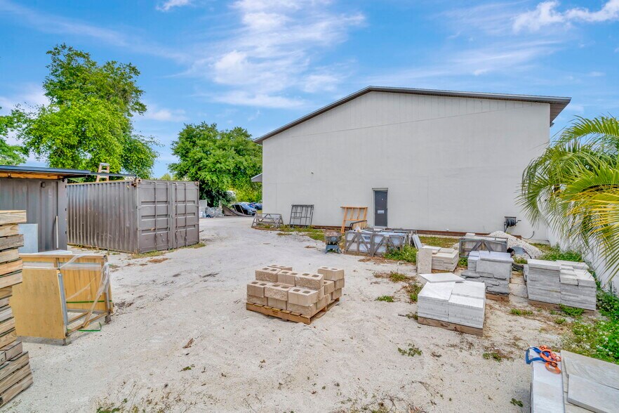 More Photos Of 5401 S Dale Mabry Hwy, Tampa Medical For Sale