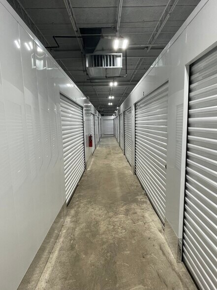 More Photos Of 343 23rd St, Hickory Warehouse For Sale