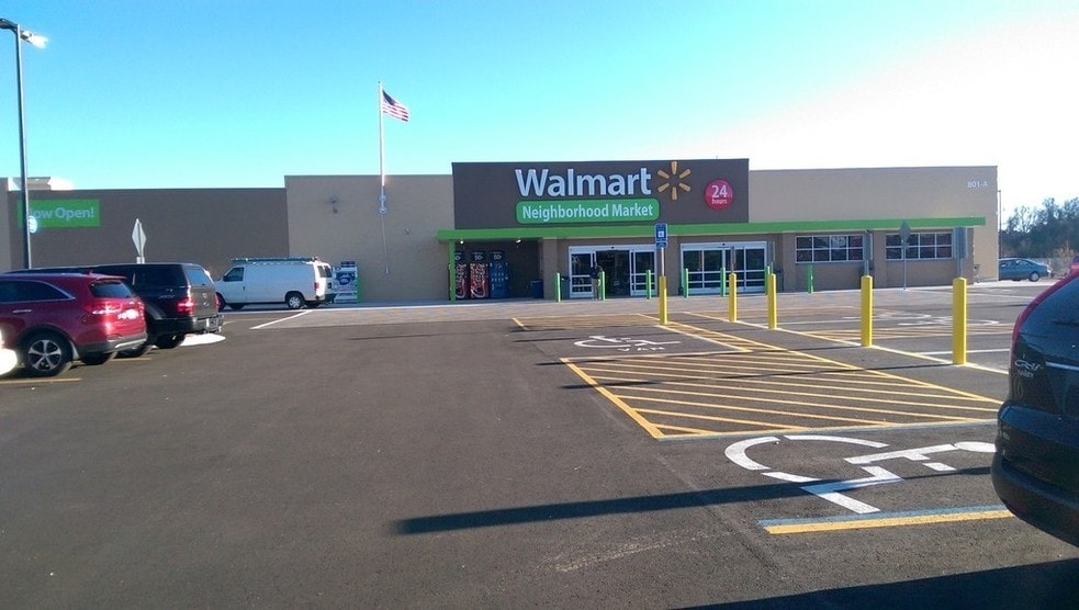 More Photos Of 801 General Stewart Way, Hinesville Supermarket For Sale