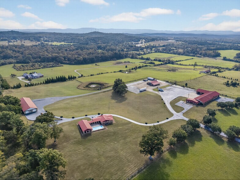 More Photos Of 221 John Ray Ln, Eastaboga Industrial For Sale