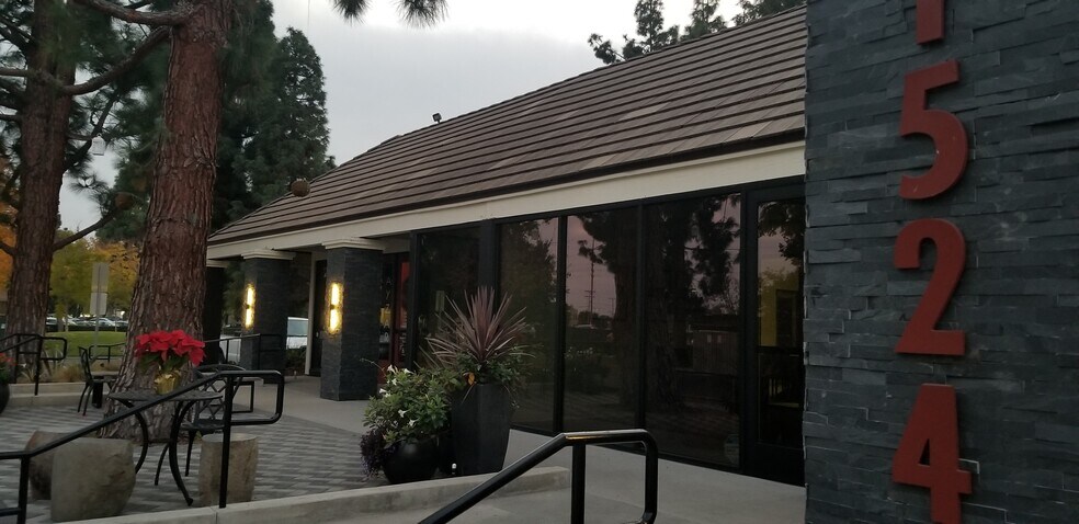 More Photos Of 1524 Brookhollow Dr, Santa Ana Coworking Space