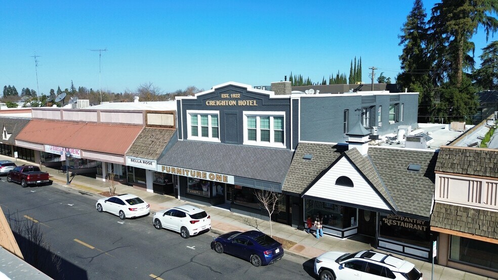 More Photos Of 1231-1241 Broadway Ave, Atwater Storefront Retail Residential For Sale