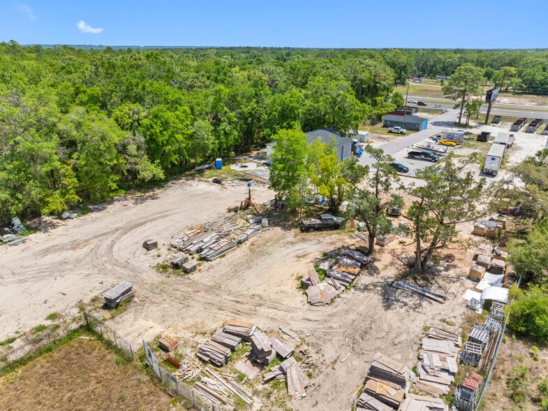 More Photos Of 16299 Cortez Blvd, Brooksville Service For Sale