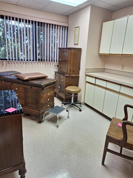 More Photos Of 725 Reservoir Ave, Cranston Medical For Sale