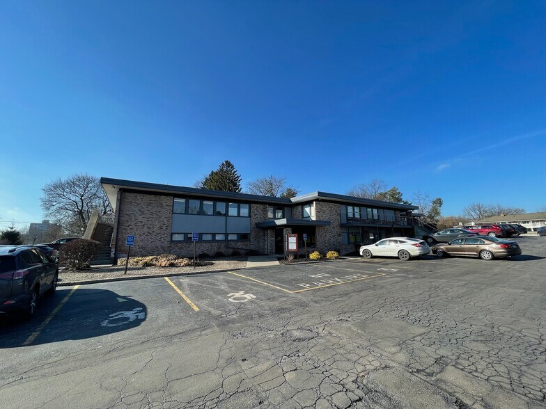 More Photos Of 1580 Elmwood Ave, Rochester Medical For Lease