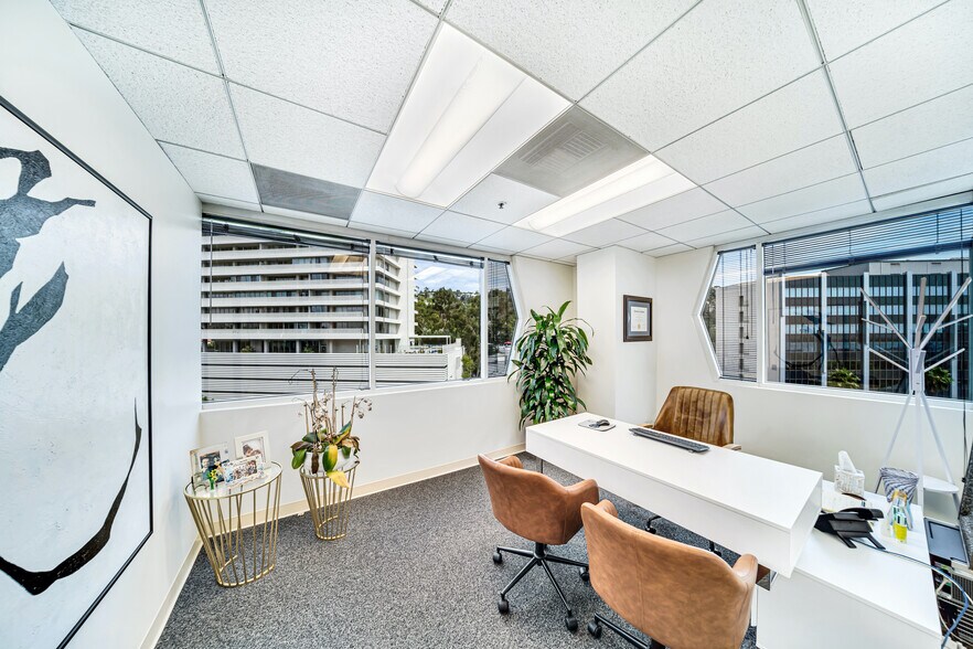 More Photos Of 9255 W Sunset Blvd, West Hollywood Office For Lease