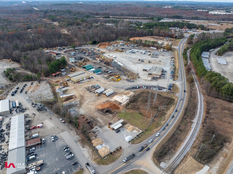 More Photos Of 1364 Candler Rd, Gainesville Truck Terminal For Lease