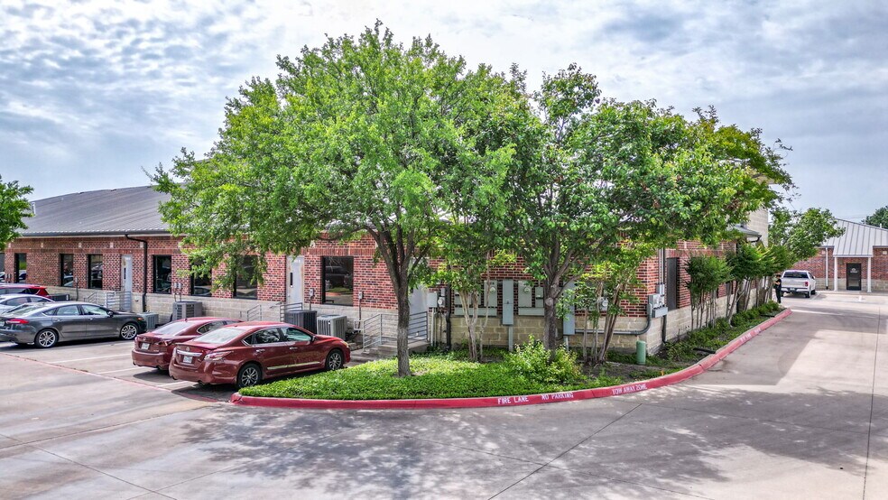 More Photos Of 1141 Keller Pky, Keller Medical For Lease