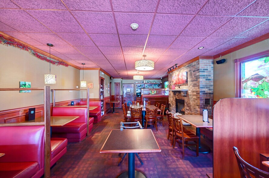 More Photos Of 291 Main St, Eynon Restaurant For Sale