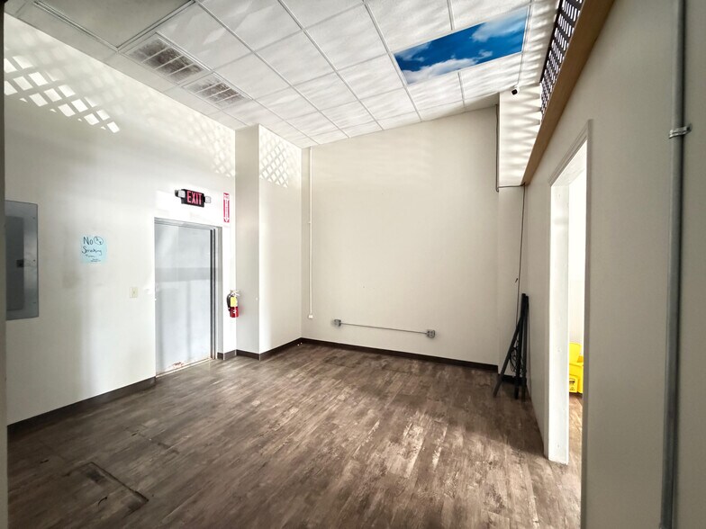 More Photos Of 2811 Martha Berry Hwy NW, Rome General Retail For Lease