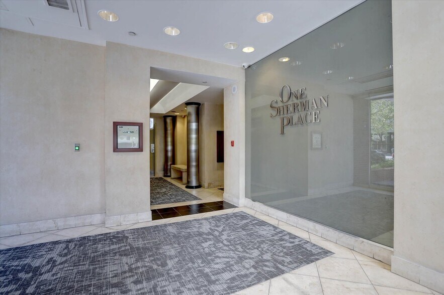 More Photos Of 140 E 19th Ave, Denver Office For Sale