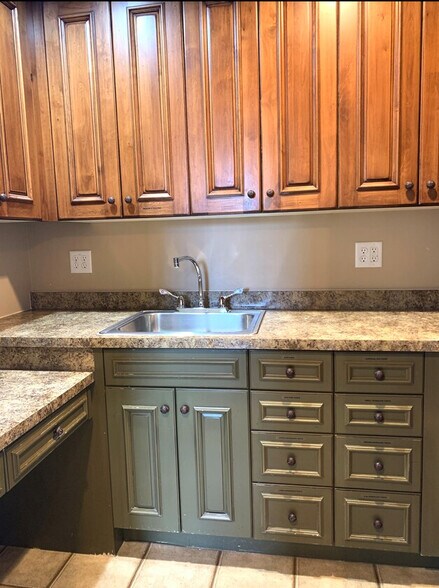 More Photos Of 7478 S Campus View Dr, West Jordan Medical For Sale