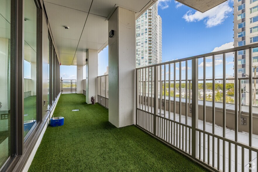 More Photos Of 300 Mcrae Av, Ottawa Apartments For Lease