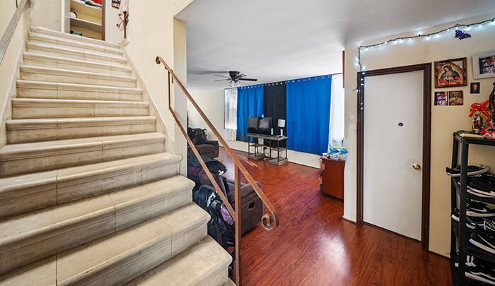 More Photos Of 736 S Gramercy Dr, Los Angeles Apartments For Sale