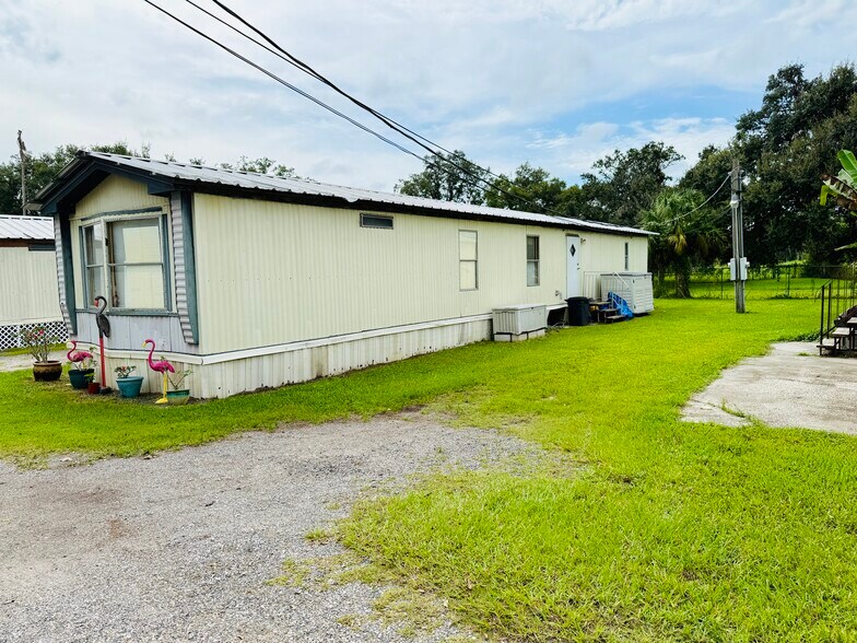 More Photos Of 6416 Black Dairy Rd, Seffner Manufactured Housing Mobile Home Park For Sale