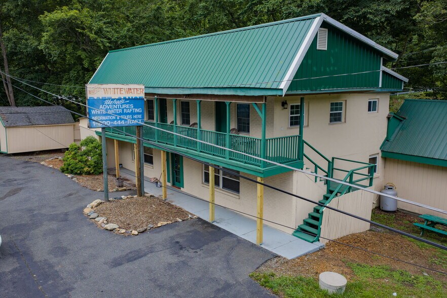 More Photos Of 3385 US Highway 321 S, Blowing Rock Office Residential For Sale
