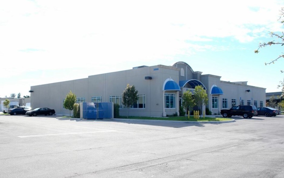 More Photos Of 2890 W State Road 84, Fort Lauderdale Office For Sale