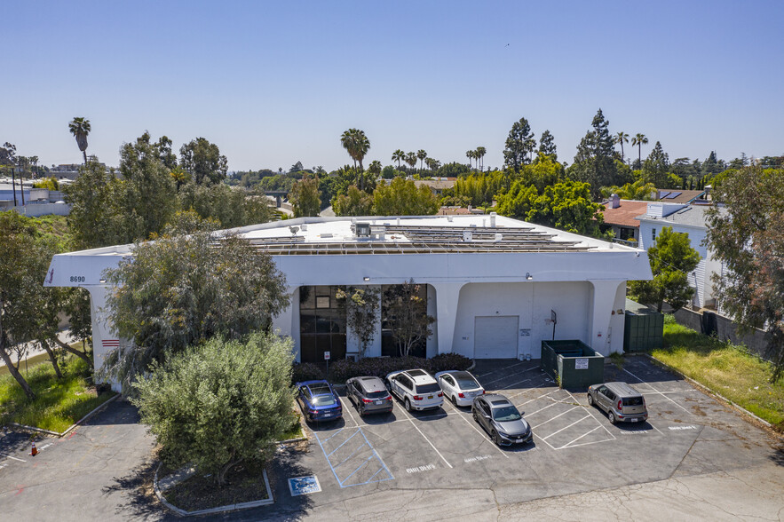 Primary Photo Of 8690 Hayden Pl, Culver City Warehouse For Sale