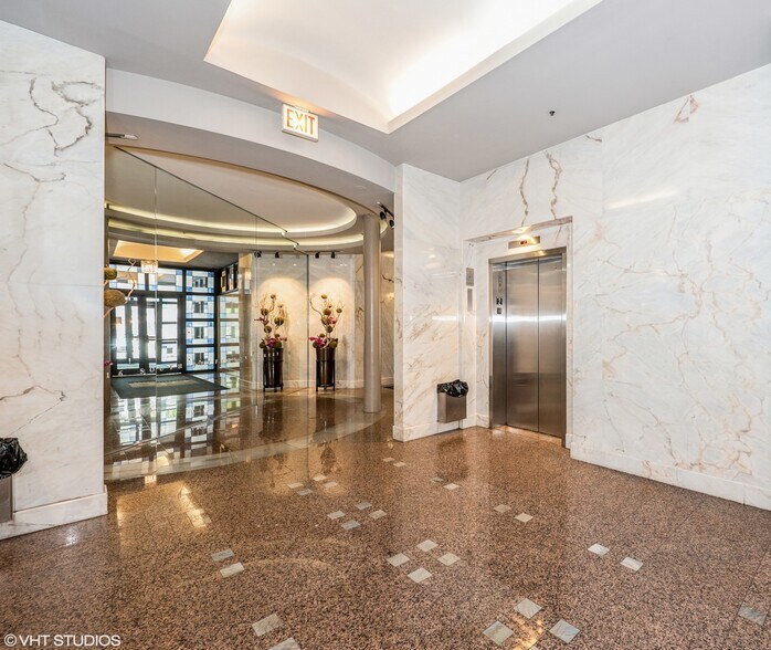 More Photos Of 216 S Jefferson St, Chicago Loft Creative Space For Sale