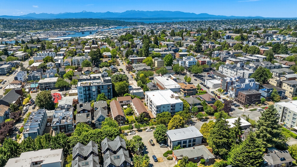 More Photos Of 4400 Linden Ave N, Seattle Apartments For Sale