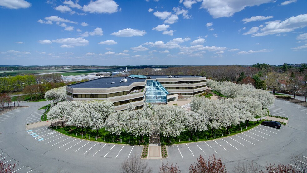 More Photos Of 55 Old Bedford Rd, Lincoln Office For Lease