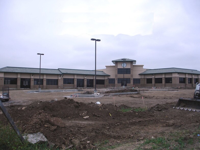 More Photos Of 22450 S Harrison St, Spring Hill Medical For Lease