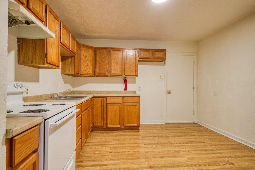 More Photos Of 3908 Verner Cir, Corpus Christi Apartments For Sale