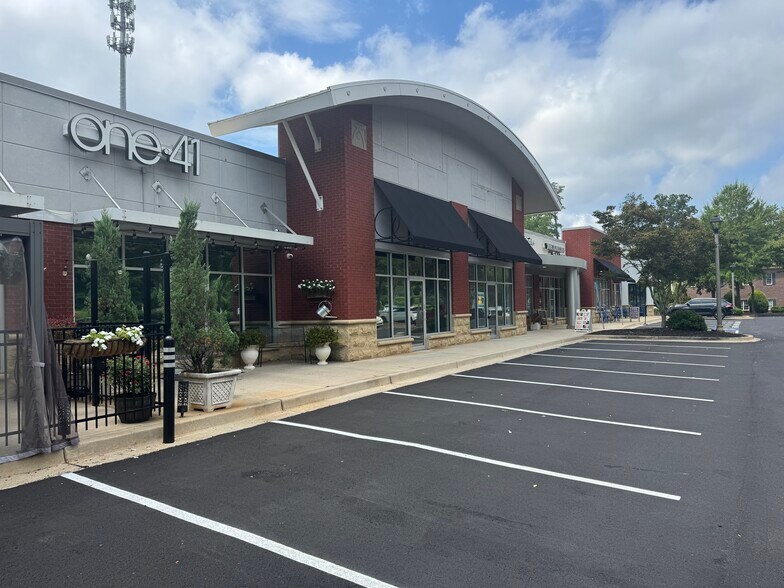More Photos Of 9810 Medlock Bridge Rd, Duluth Unknown For Lease