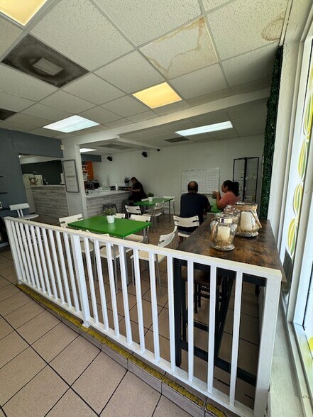 More Photos Of 1222 Nw 29th St, Miami Medical For Sale