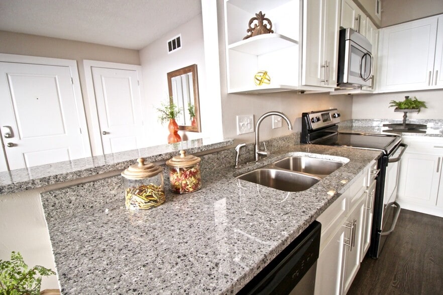 More Photos Of 4916 Grand Ave, Kansas City Apartments For Sale