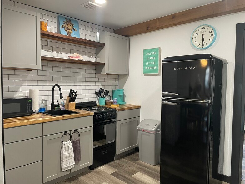 More Photos Of 5103 Avenue O, Galveston Apartments For Sale