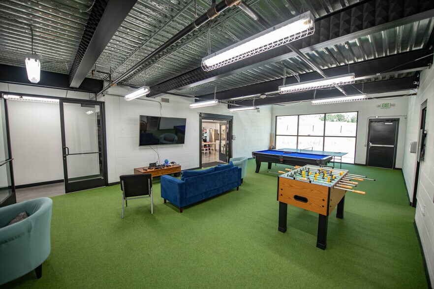 More Photos Of 42 N 650 W, Farmington Office Residential For Sale