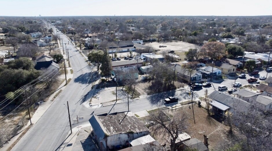 More Photos Of 108 Hawthorne St, San Antonio Land For Sale