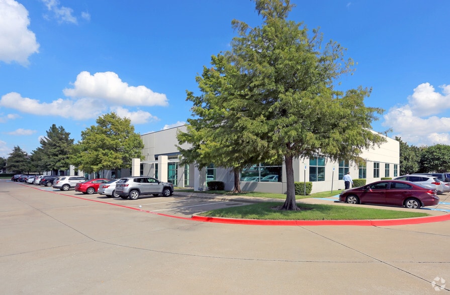 More Photos Of 16750 Westgrove Dr, Addison Unknown For Lease